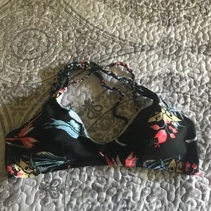 Bikini top